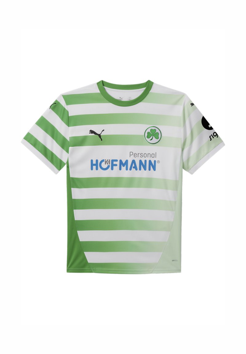 Grøn- og hvidstribet fodboldtrøje med korte ærmer, der har en rund hals, brandlogoer og et kløveremblem på brystet.
