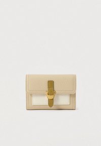 Unselected, sands/pear/seag