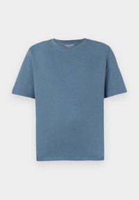 - T-shirt basic