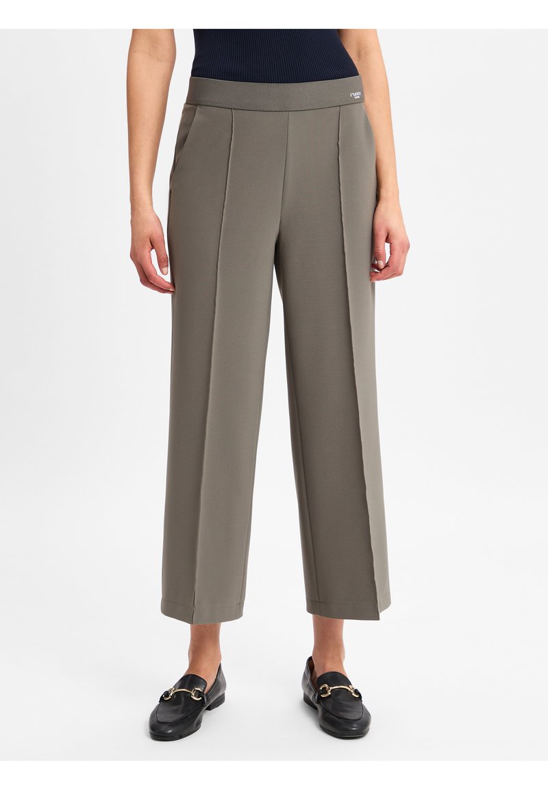 Cambio Cameron in Beige, im Sale