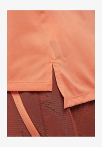 Seleccionado, light wild mango