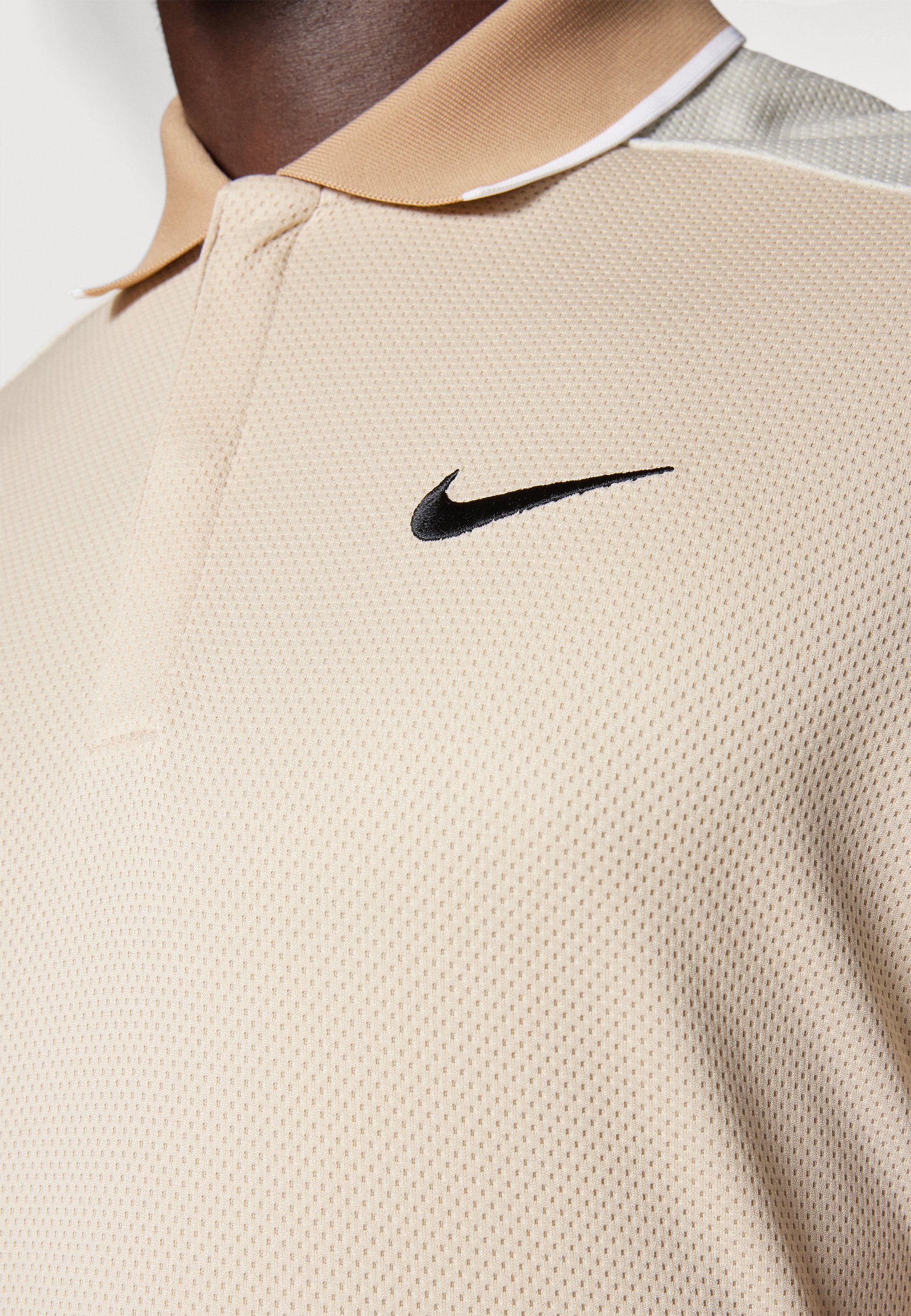nike polo neck