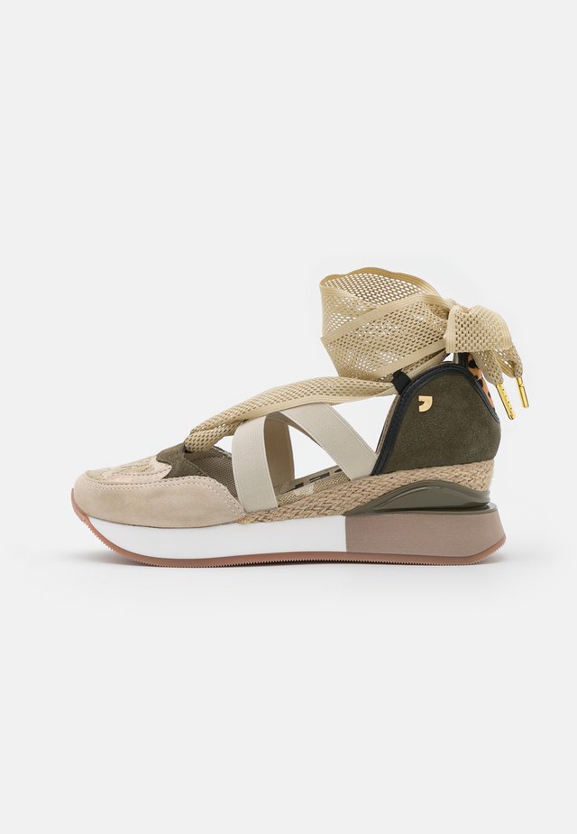 Sneakersy niskie - beige