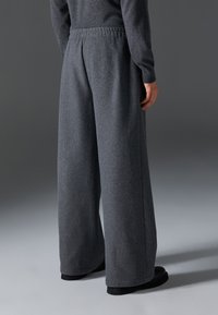 Zign Studio UNISEX - Pantalon classique - mottled dark grey