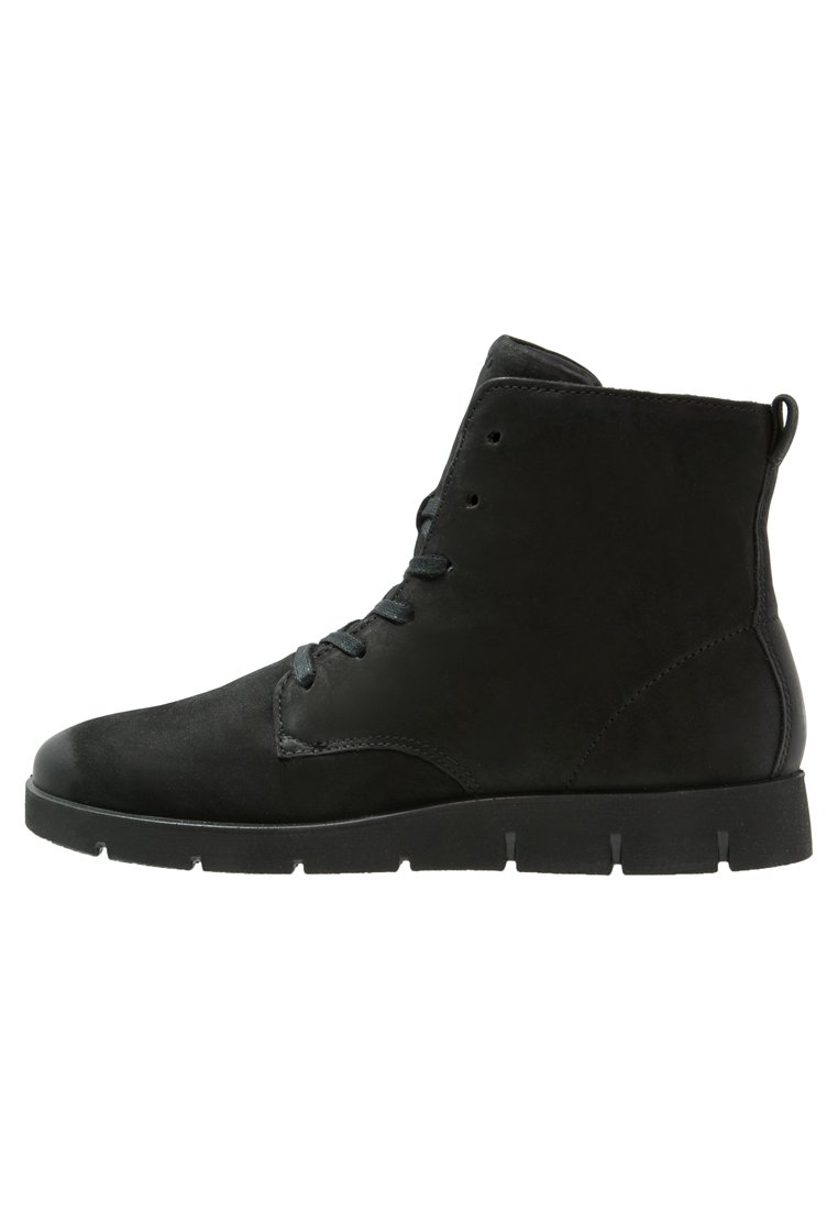 ecco black boots women