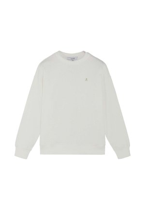 Sudadera blanca con cuello redondo, mangas largas y un pequeño logo bordado de calavera y huesos cruzados en el lado izquierdo del pecho.