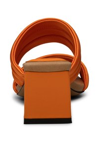 Shoe The Bear STB-SYLVI PADDED STRAP - Natikače na petu - orange satin
