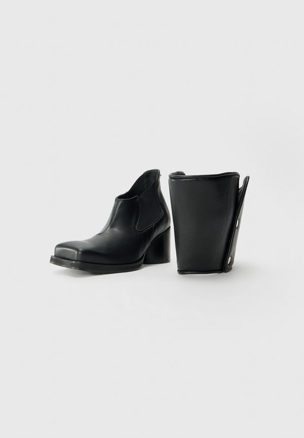 EMRIK UNISEX - Classic ankle boots3
