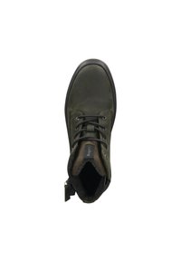 Dunkelgrüner Leder-Ankle-Boot mit runder Zehenform, schwarzen Schnürsenkeln und einem weichen Innenfutter. Verfügt über einen seitlichen Reißverschluss und strukturierte Akzente.