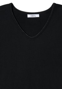 Musta puuvillainen v-kaula-aukollinen paita teksturoidulla kankaalla, jossa ommeltu pääntie ja merkki "CECIL" selän keskiosassa.