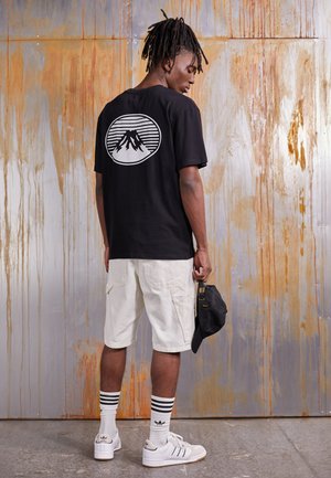 FUJI SAN UNISEX - T-shirt con stampa - black