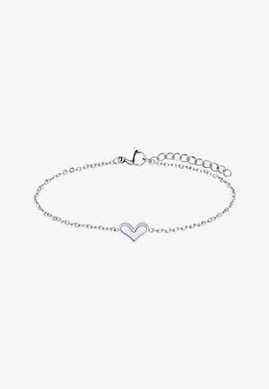 Zilveren armband met een klein wit geëmailleerd hartvormig bedeltje en een verstelbare sluiting met kreeftsklem op een witte achtergrond.