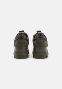 Buffalo ASPHA HYB - Trainers - khaki