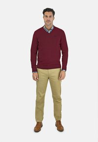 EMBLEMS PICO - Jersey de punto - granate