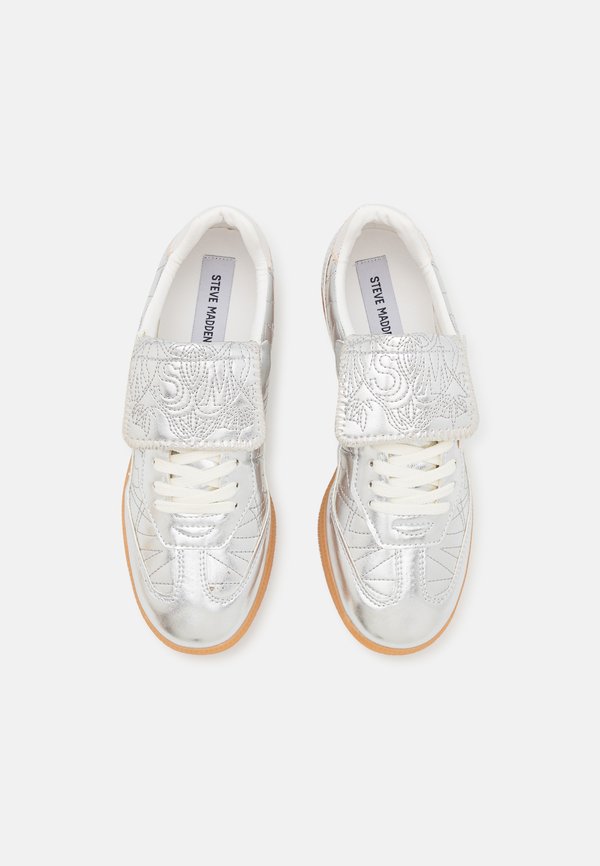 EFORMA - Trainers - silver3