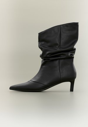 ONLY SHOES, BRIXTON-7 - Bottines à plateau - black