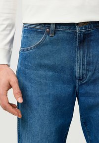 Wrangler Vaqueros holgados - retro blue