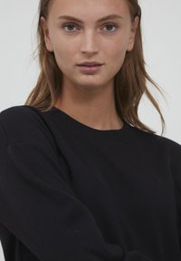 b.young BYSAMMIA - Sweater - black