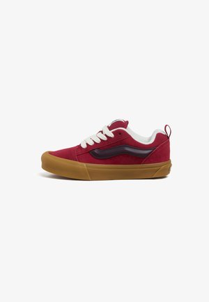 Vans KNU SKOOL UNISEX - Skateboardové boty - dark red
