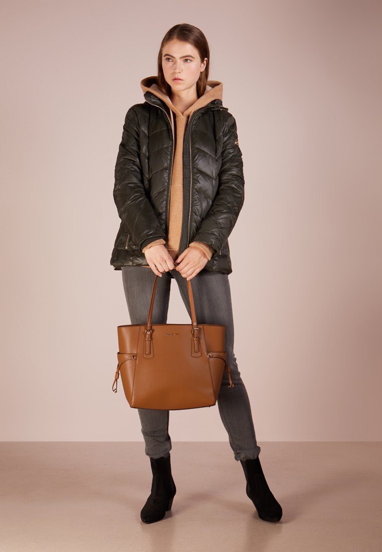 MICHAEL Michael Kors VOYAGER TOTE Håndveske acorn MICHAEL Michael Kors VOYAGER TOTE Håndveske acorn