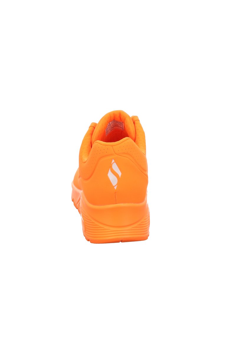 Skechers Sport UNO NIGHT SHADES Baskets basses orange/orange