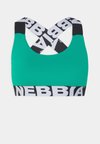 MEDIUM SUPPORT CRISS CROSS SPORTS BRA ICONIC - Urheiluliivit: keskitason tuki - green