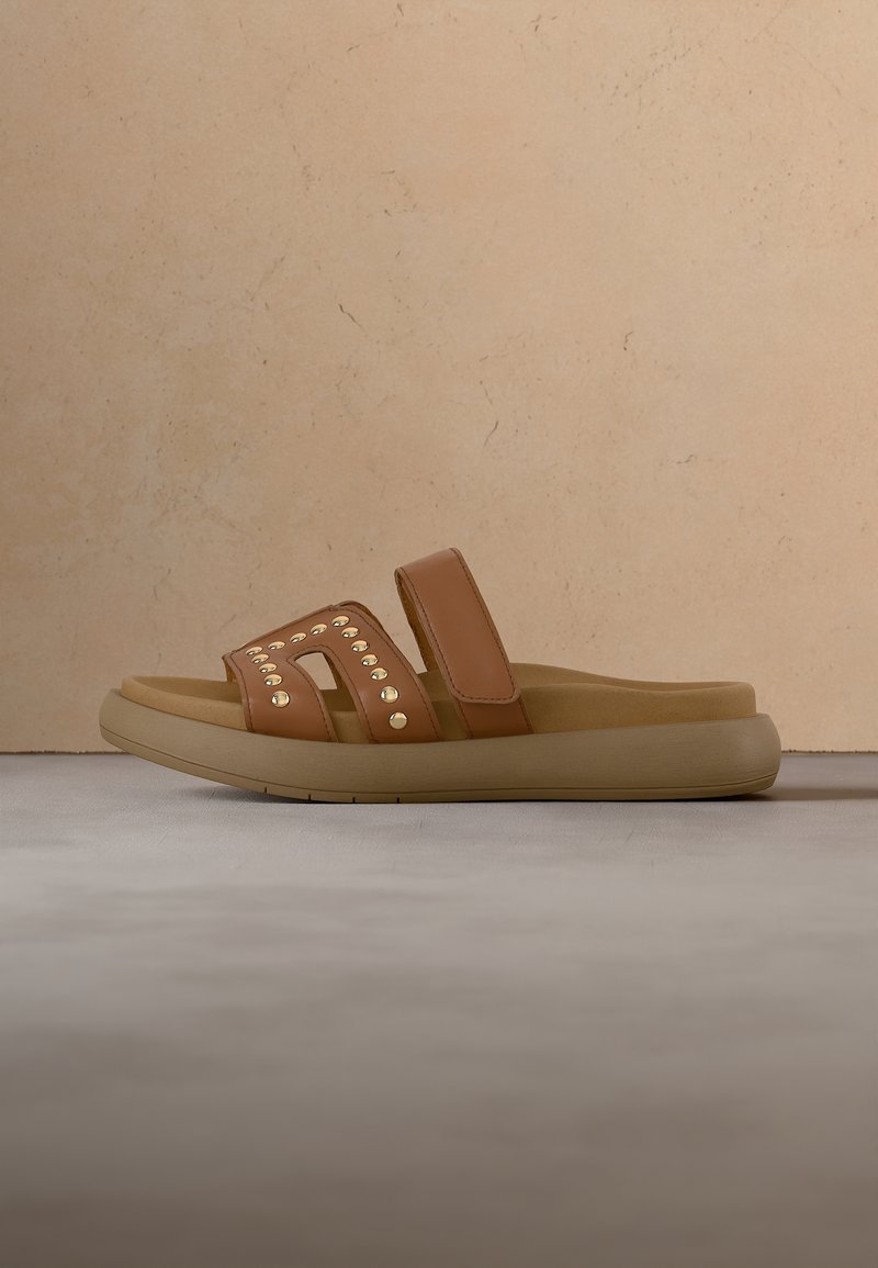 Sandalias planas