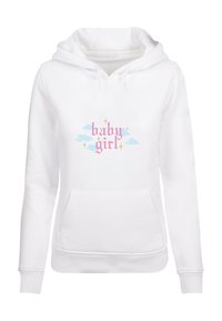 Sudadera blanca con un bolsillo frontal que presenta el texto rosa "baby girl" rodeado de nubes azules y estrellas doradas. Tejido suave con cordones ajustables.