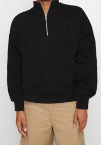 Jack & Jones Sudadera - black