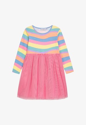 Gestreiftes langärmliges Kleid mit pastellfarbenen Tönen (blau, gelb, pink) oben und einem rosa Tüllrock. Weicher gerippter Stoff und geraffte Taille.