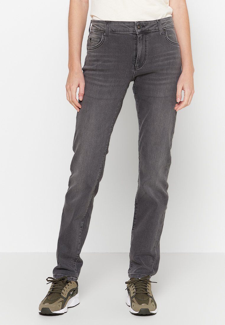 Vaqueros slim fit