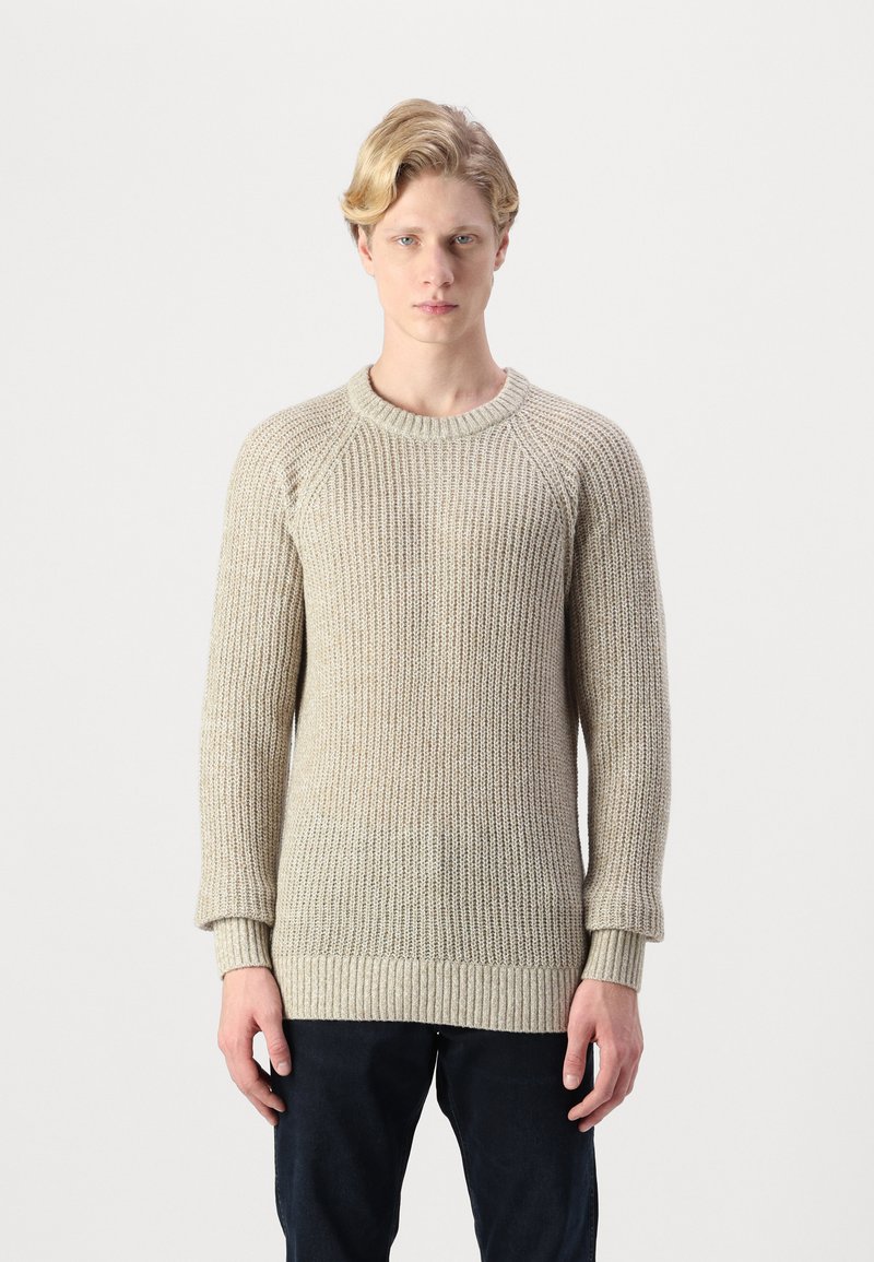 Jack & Jones JJJONES CREW NECK - Džemperis - white/crockery