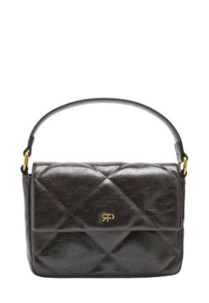 Torba na ramię z pikowanej czarnej skóry, z górnym uchwytem, złotymi detalami i klapą z przodu. Posiada diagonalne wzory przeszyć.