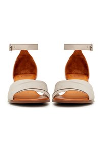 Cesare Gaspari CESARE GASPARI - Varrelliset sandaalit - beige