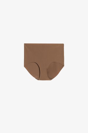 Ropa interior marrón de cintura alta sin costuras y con cobertura completa en la espalda, diseñada para comodidad y un ajuste suave.