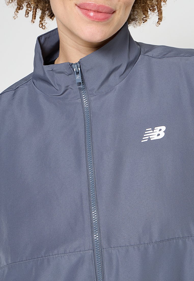 Leichte Jacke