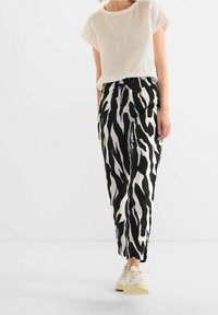 Street One Kalhoty - black