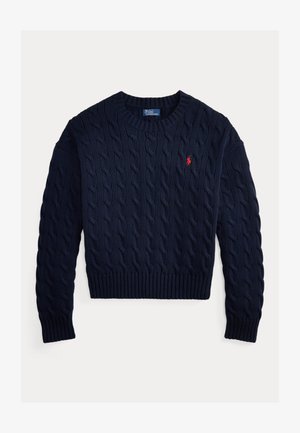 Granatowy sweter w splot prążkowany z okrągłym dekoltem i ściągaczami przy rękawach. Na piersi znajduje się małe czerwone logo Polo. Miękka tekstura i krótki fason.