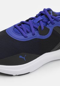 Puma DISPERSE XT 3 UNISEX - Treniņkurpes - black/lapis lazuli/white
