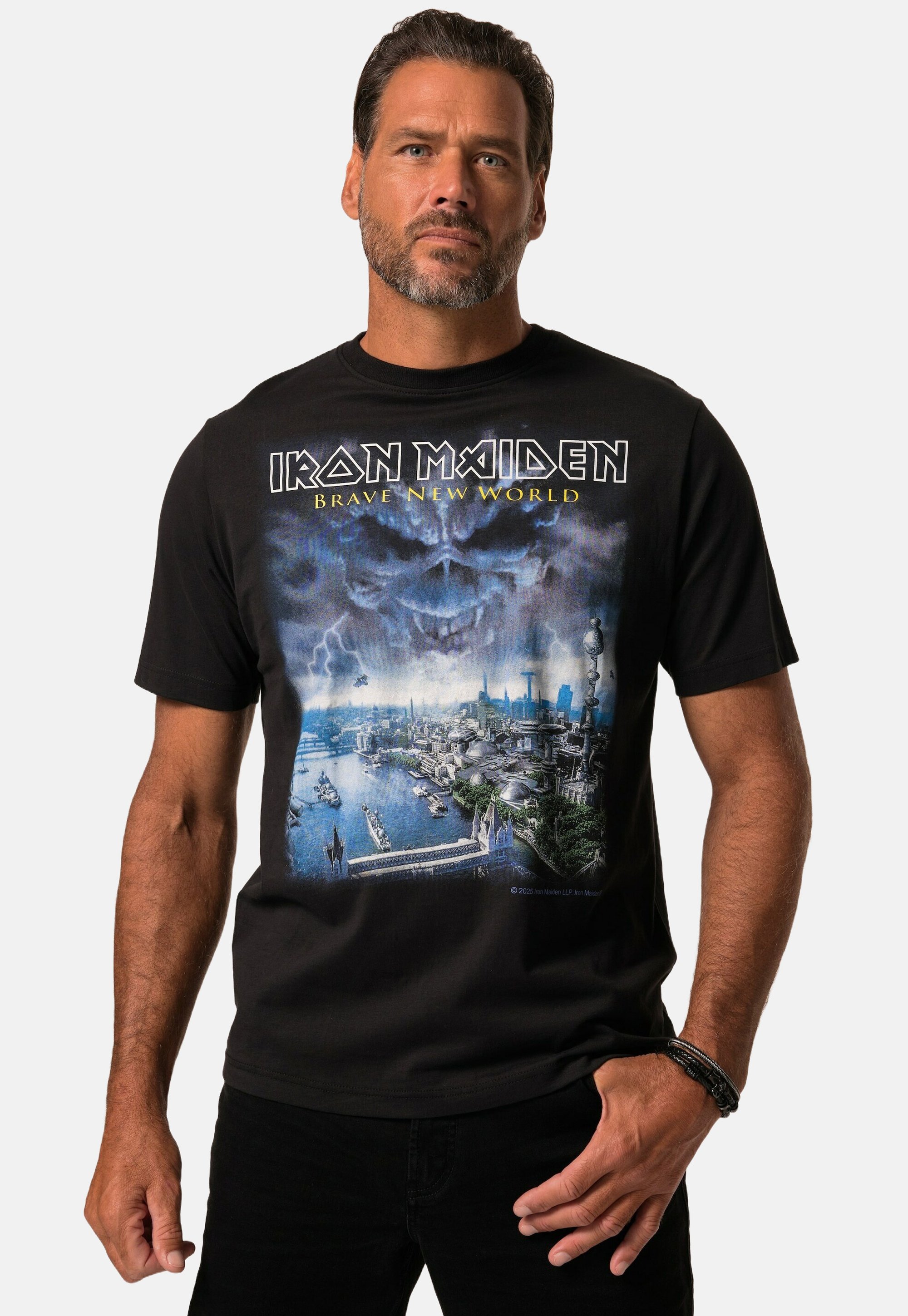 Camiseta Megadeth Bershka JP1880 IRON MAIDEN CHRISTMAS SHORT