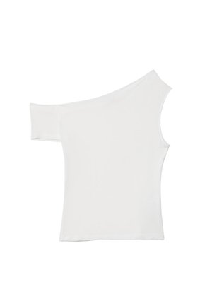 Haut blanc asymétrique en tissu satin, comportant une manches courte et un design dénudé d'épaule, avec un look propre et minimaliste.