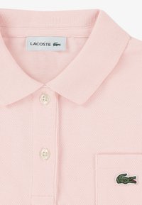 Lacoste LCG SS SHORT SLEEVE  - Vapaa-ajan mekko - nidus pink