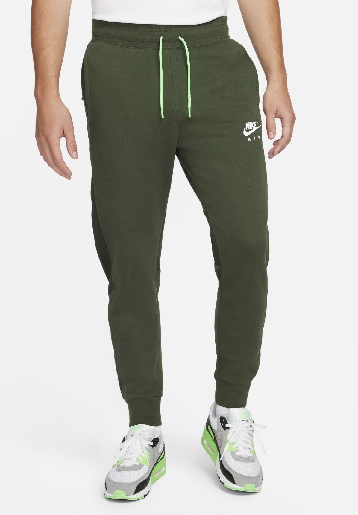 Nike Sportswear AIR PANT - Pantalones deportivos - carbon  green/sequoia/white/verde - Zalando.es