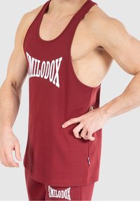 Smilodox Top - bordeaux
