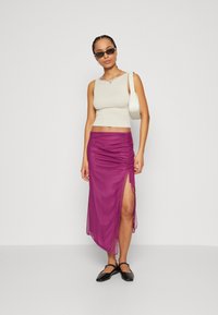 WAL G. RORO MIDI SKIRT - Blyantskjørt - magenta