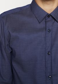 HUGO Camicia elegante - dark blue