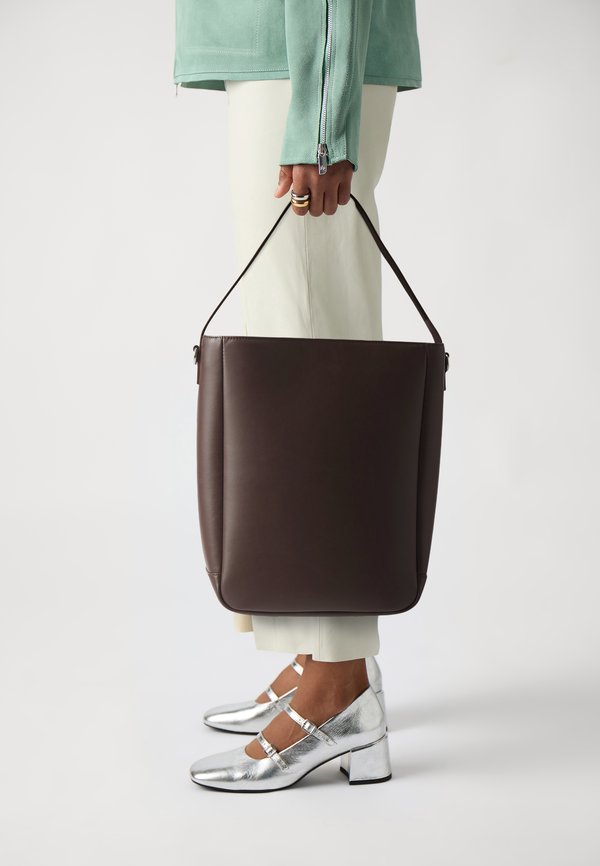 GRATHA TOTE - Handbag