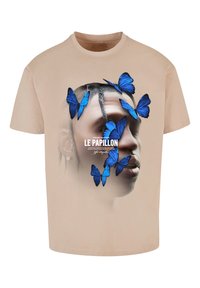 Upscale by Mister Tee - LE PAPILLON OVERSIZE  - Camiseta estampada - wet sand Imagen en miniatura 1