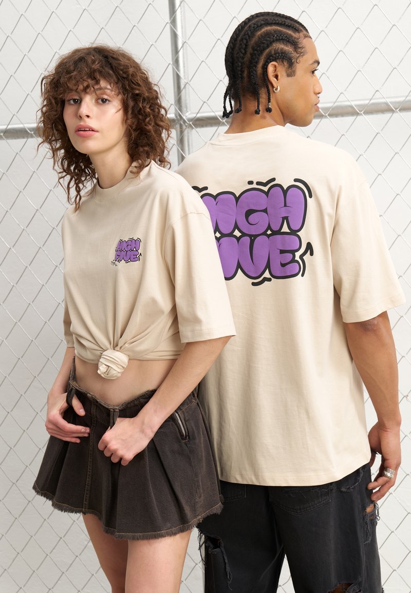 YOURTURN UNISEX - T-shirt print - tan