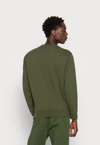 Levi's® THE ORIGINAL CREW - Camisola - mossy green